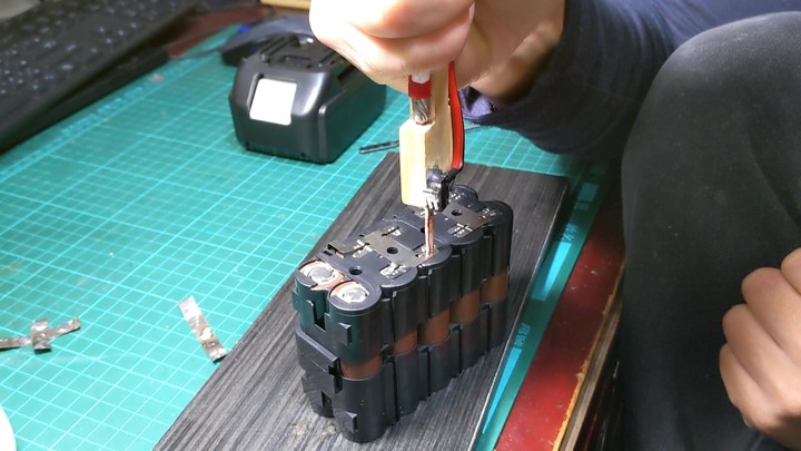 【DIY】自組18V 6.0Ah電動工具電池牧田通用套件