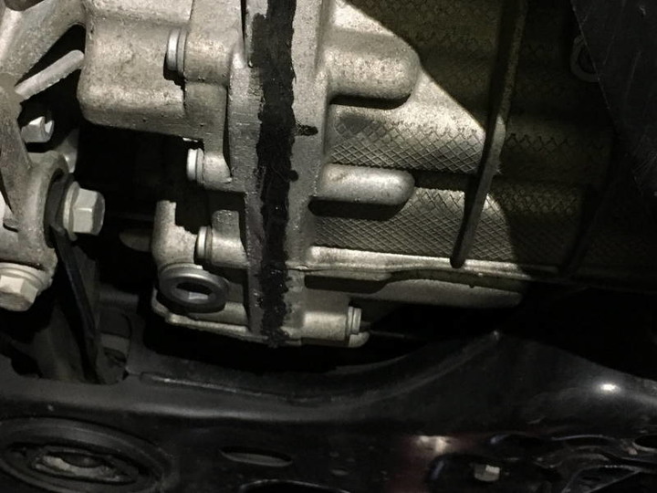 2017 Golf R 3 年第一次 DIY換煞車油