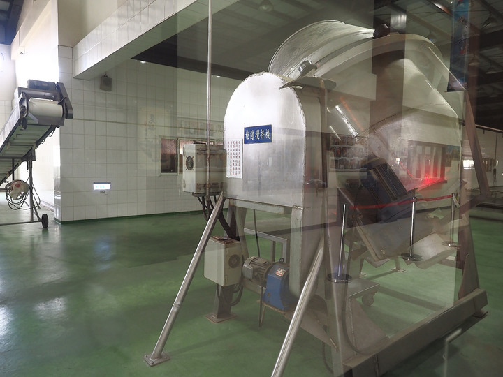 雲林 西螺 瑞春醬油觀光工廠 — 日曬傳統好滋味,全國最大醬缸甕場