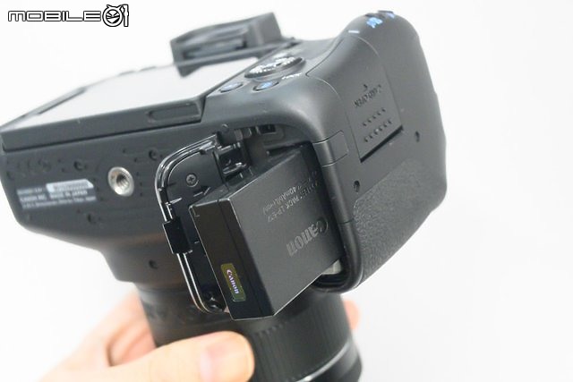 【乳摸】Canon 新鏡 RF 24-105mm IS STM 與入門機「850D」外觀照流出！