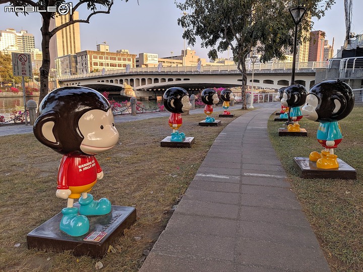 燈會藝術節 高雄市愛河高雄橋至七賢橋兩岸周邊 02/01