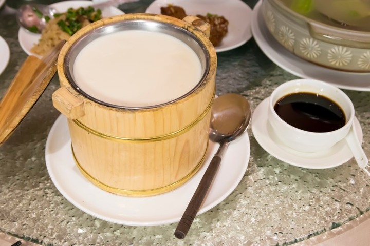 【台中│食記】傳統X創新,顛覆味覺與視覺的港式烤鴨宴!
