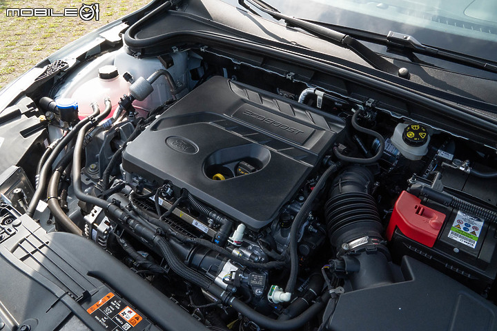Ford Focus ST-Line 扭力樑 vs Lommel 賽道特化獨立式懸吊！實測決戰！