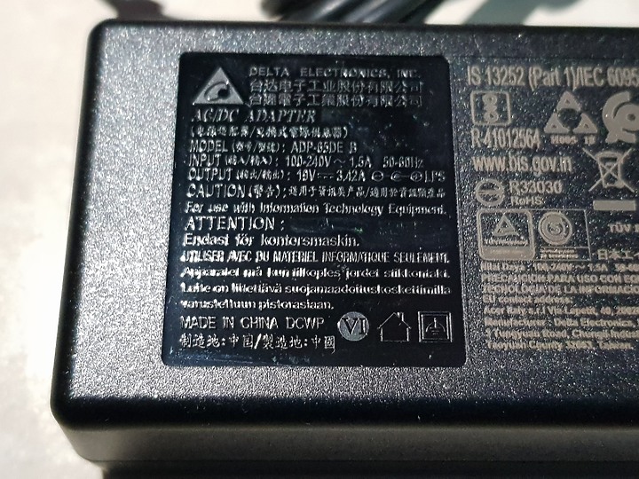 https://attach.mobile01.com/attach/202002/mobile01-f89c2cbce5fd2d799874b26804ded6ab.jpg