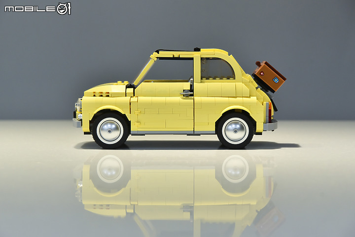 【搭真車一起開箱！】樂高Lego 10271 Fiat 500，各項經典元素完整重現！