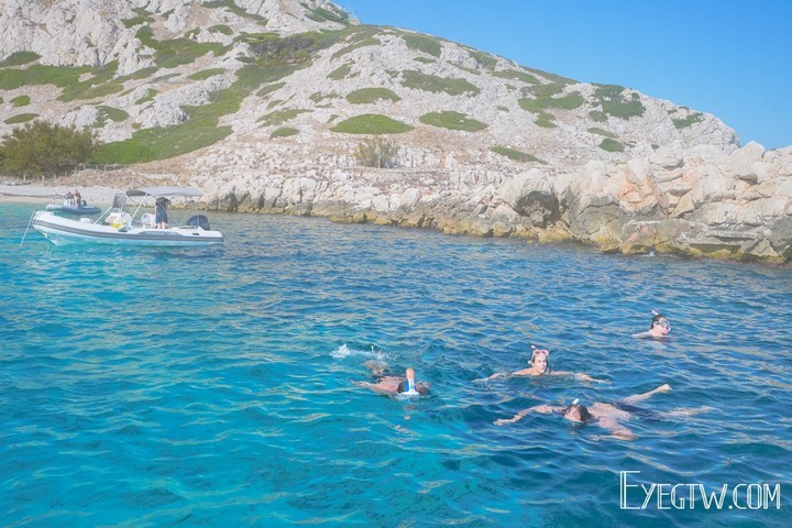 南法｜馬賽Marseille｜Calanques de Marseille卡朗格國家公園｜峽灣健行｜隱密的美麗沙灘