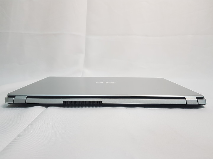 【小宅開箱】【簡測】acer Aspire 5 A515-52G 文書機的大長老