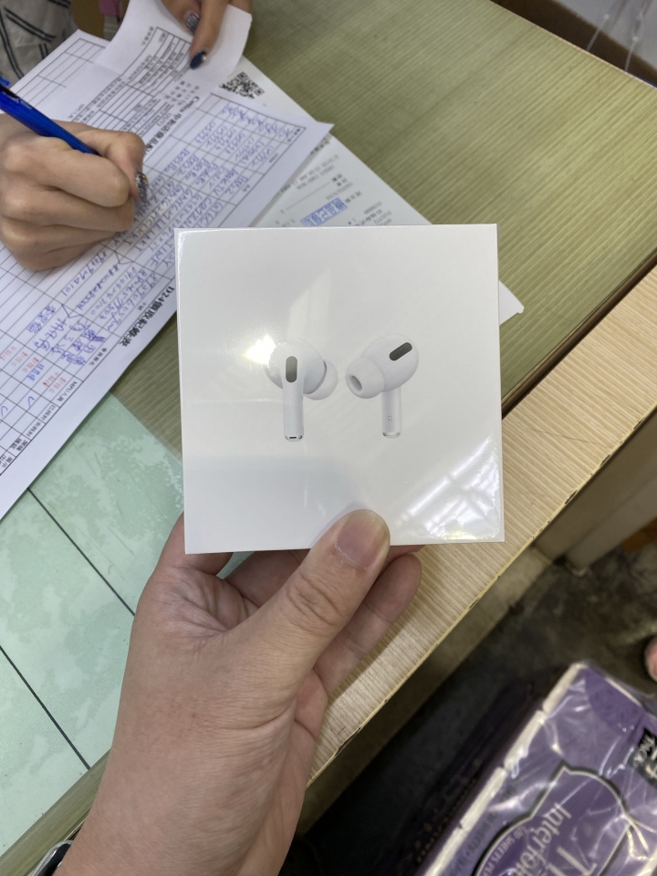 中和好事多有現貨AirPods pro
