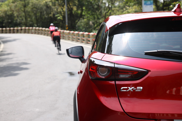 求解,CX-3和Mazda2你會買哪台?