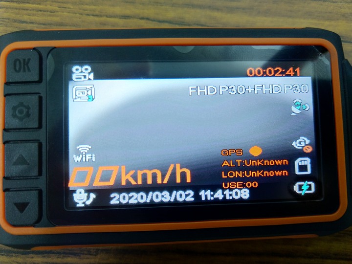 超高CP值，XBHT 雙鏡頭+星光夜視+GPS+主機防水行車紀錄器開箱