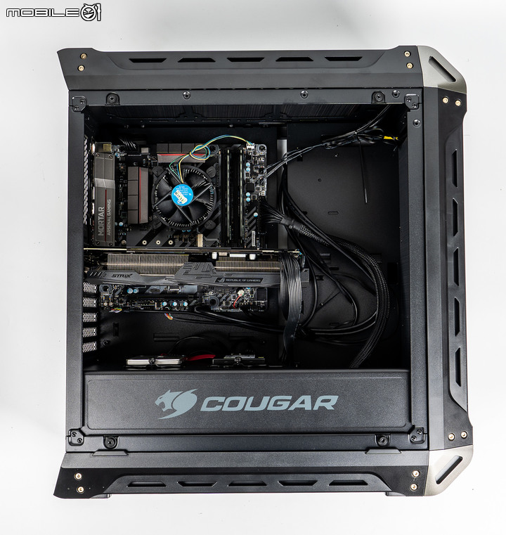 【COUGAR 美洲獅】PANZER-G 鋼化玻璃機箱-簡單非專業開箱