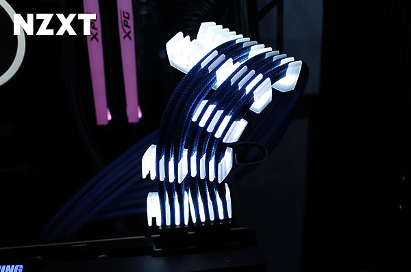 沉浸動漫與遊戲之最，恩傑 NZXT Hue2 Ambient V2 螢幕環景背光氣氛燈！