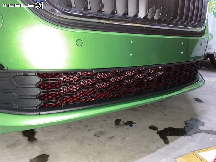 揮別舊愛,踏上綠階梯--Skoda Scala 1.0TSI 開箱!