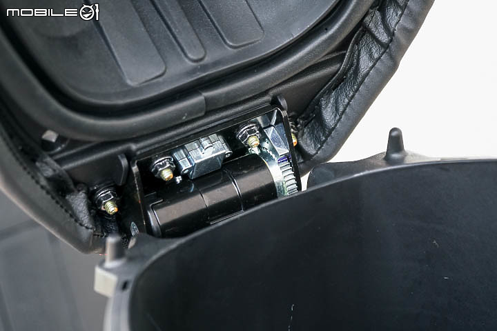 【採訪】殺氣外觀競速無止盡 SYM JET SR ABS 正式上市!