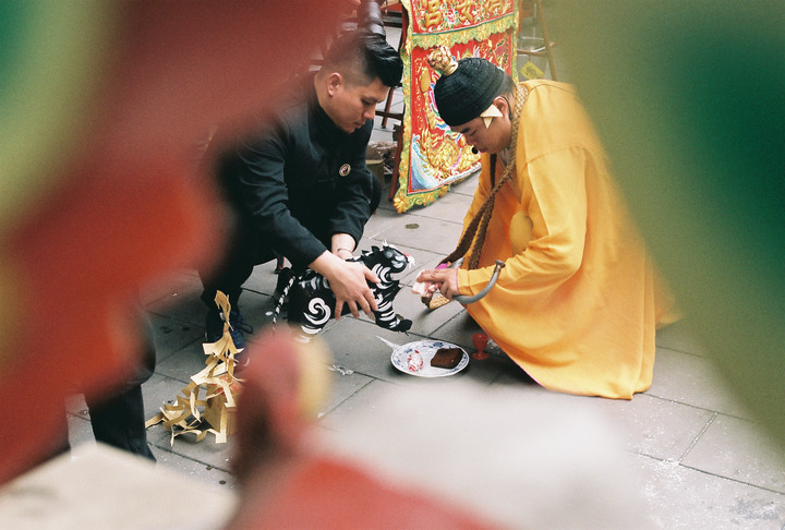 恭送瘟王千歲回天庭圓滿[EOS 300][C200][50.8II]