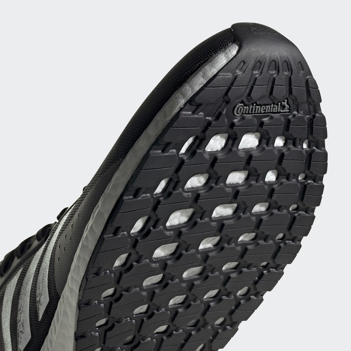 adidas推出Faster Than系列跑鞋 第一雙LIGHTSTRIKE中底跑鞋終於問世