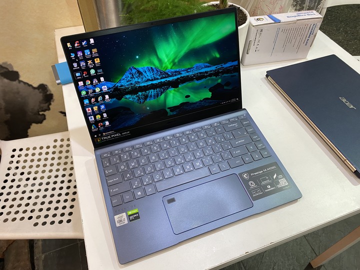 HP Spectre x360 Conv13-aw0005TU 拆解 與 調整分享