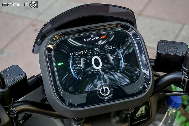 AEON Motor 宏佳騰 Ai-1 Comfort+ 試駕 智慧滿載電車標竿