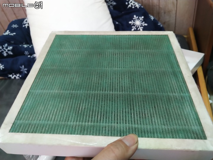 請問我的 HEPA 濾網，這樣是不是該換了