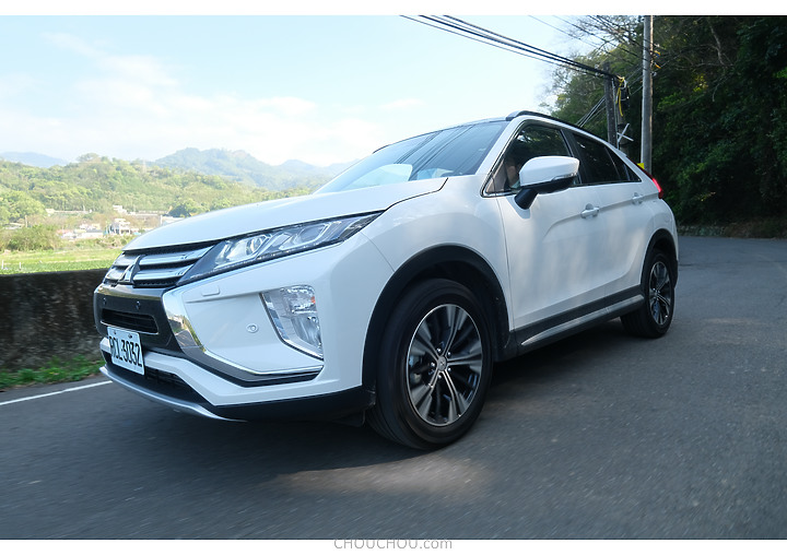 Mitsubishi Eclipse Cross - 深入秘境踩點打卡沒煩惱
