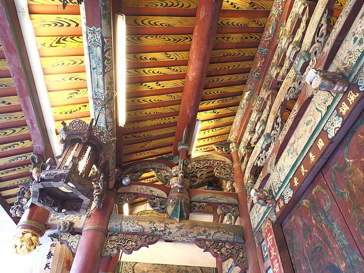 臺南市 北區 開基天后宮 — 擁有在臺灣年代最早「船仔媽」與最早石雕蟠龍柱的歷史悠久小廟
