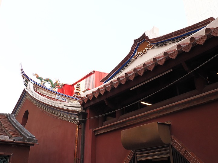 臺南市 北區 開基天后宮 — 擁有在臺灣年代最早「船仔媽」與最早石雕蟠龍柱的歷史悠久小廟