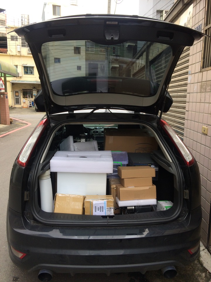 【經典開箱】Focus TDCi mk2.5 前車主/車主選配式樣(圖文太多，慎入)【汽車收藏迷報到】