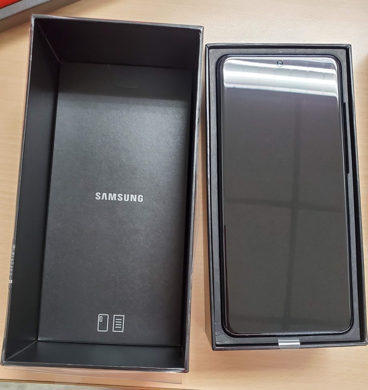 S20 Ultra 黑 小開箱加Note10+比較