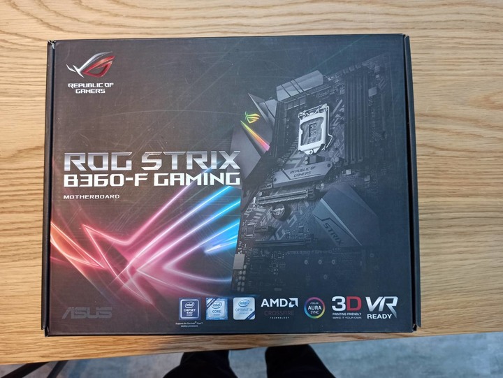 ROG STRIX B360-F GAMING主機板開箱