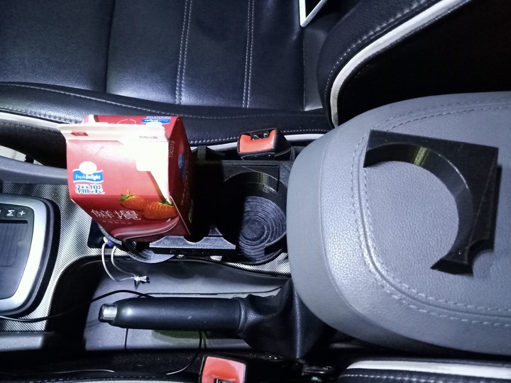 【經典開箱】Focus TDCi mk2.5 前車主/車主選配式樣(圖文太多，慎入)【汽車收藏迷報到】