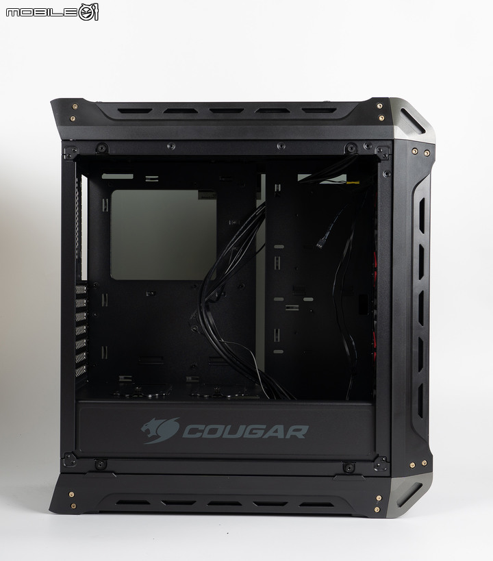 【COUGAR 美洲獅】PANZER-G 鋼化玻璃機箱-簡單非專業開箱