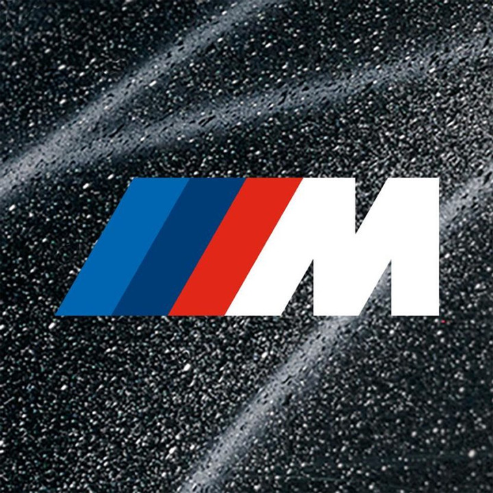 BMW品牌標誌大改款 藍白徽極簡平面化