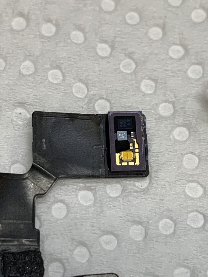 XS Face ID 摔機加進水維修實記~