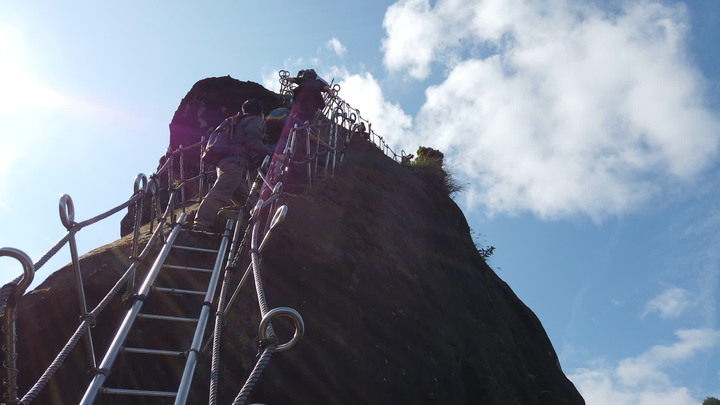 [樂山童盟] [新北平溪] 孝子山登山步道(孝子山-慈母峰-普陀山)~這山~真陡啊!