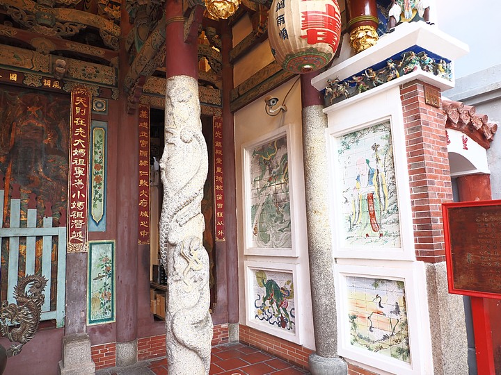 臺南市 北區 開基天后宮 — 擁有在臺灣年代最早「船仔媽」與最早石雕蟠龍柱的歷史悠久小廟