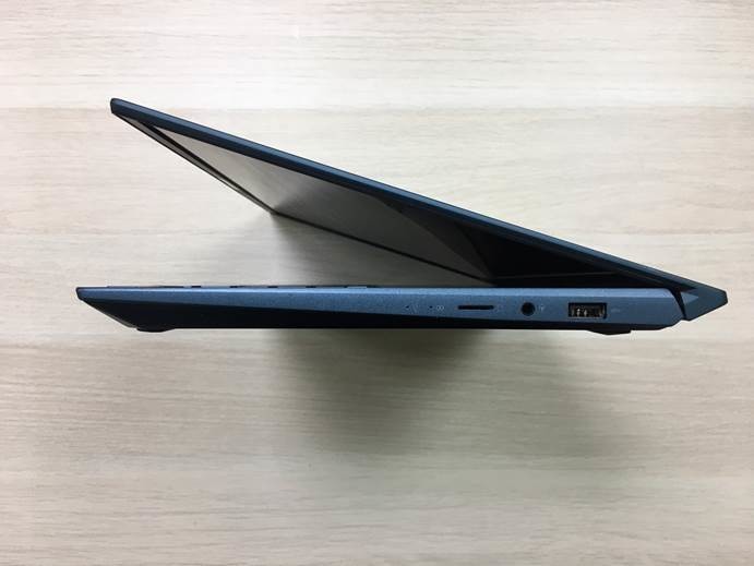 工作及掛機的完美方案 - Zenbook Duo UX481蒼宇藍 開箱