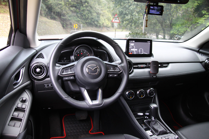 求解,CX-3和Mazda2你會買哪台?
