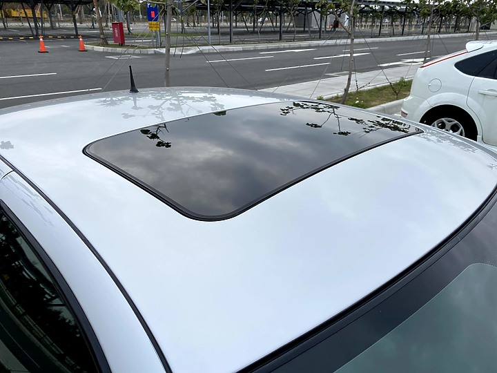 我終於入手心儀的品牌ALFA ROMEO