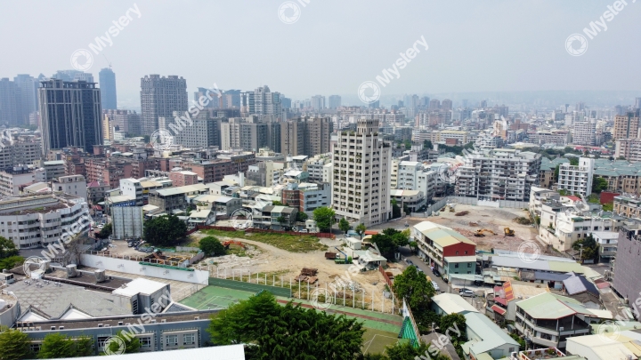 New 西屯 G8 坤聯發 *西屯匯* 雙面臨路 明星學區淨化捷運市區宅 潛銷討論 (建照已取得)