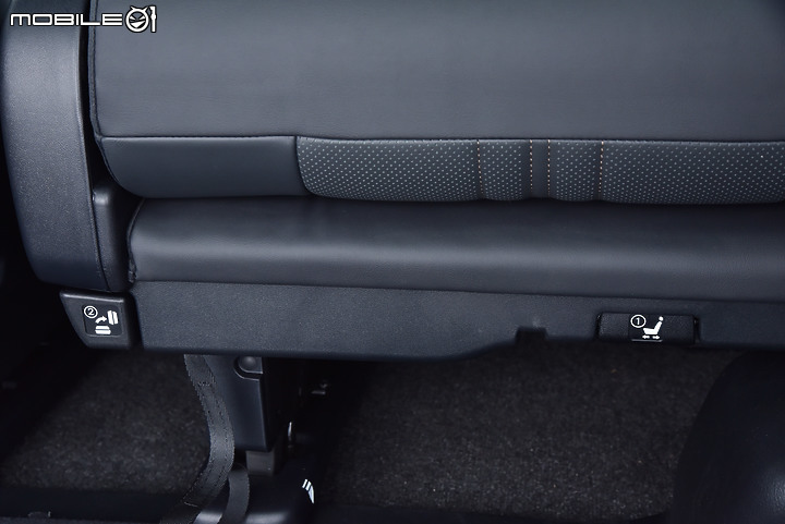 Lexus LM 4座/7座試駕 霸氣總裁座駕就該如此！