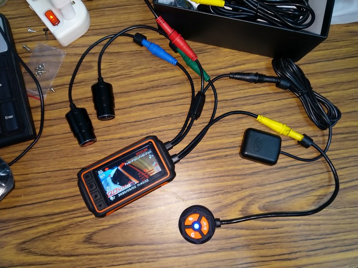 超高CP值，XBHT 雙鏡頭+星光夜視+GPS+主機防水行車紀錄器開箱