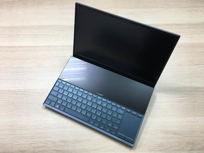 工作及掛機的完美方案 - Zenbook Duo UX481蒼宇藍 開箱