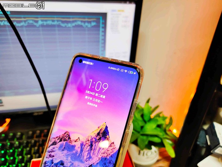 【 開箱 】小米 30W 無線充電器充電實測 – 無線充電是否能取代有線充電？