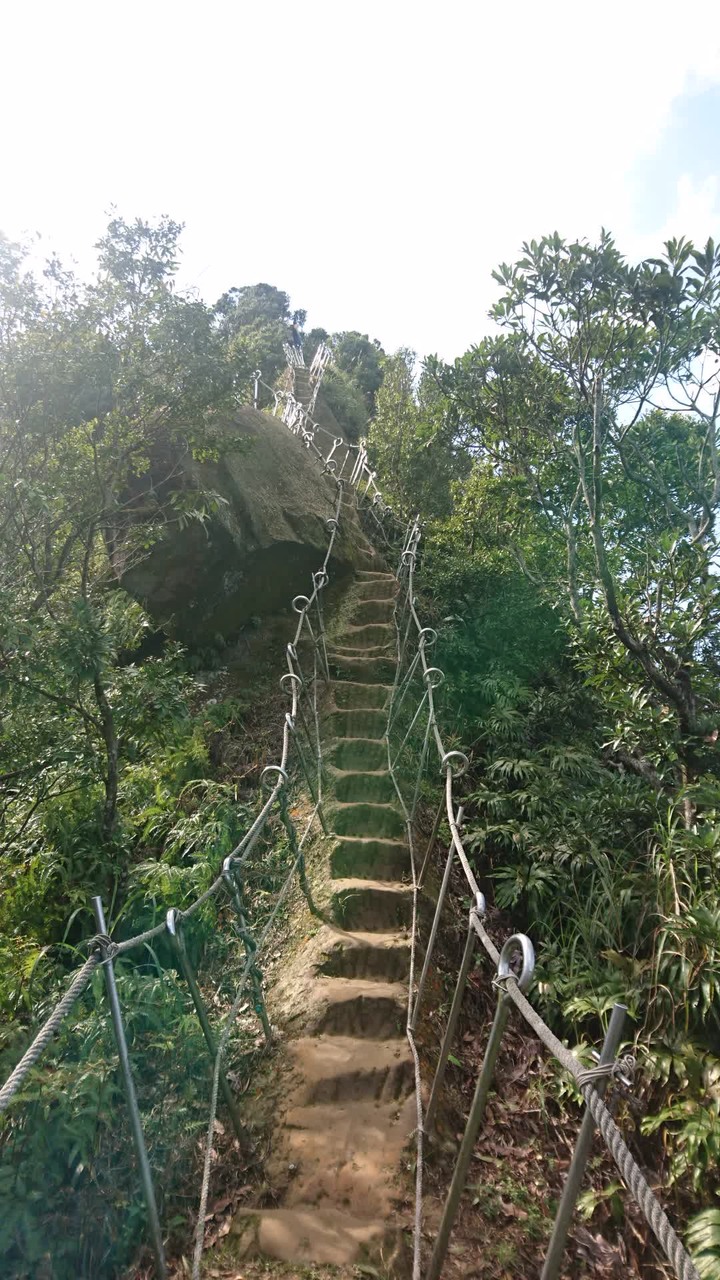 [樂山童盟] [新北平溪] 孝子山登山步道(孝子山-慈母峰-普陀山)~這山~真陡啊!