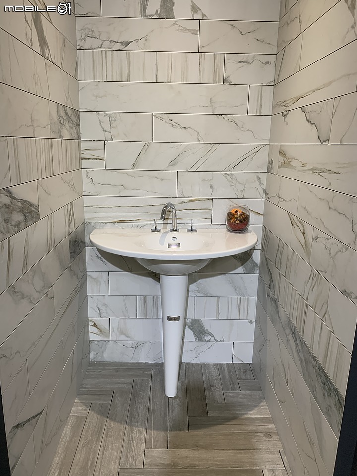 點我看大圖 【分享】品味典範,隱身在內湖的義大利夢幻磁磚店-漢樺磁磚