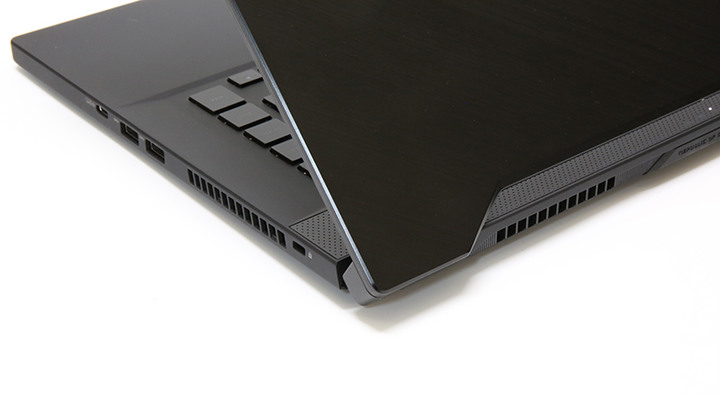 點我看大圖 神龍大俠之ROG Zephyrus M GU502開箱測試