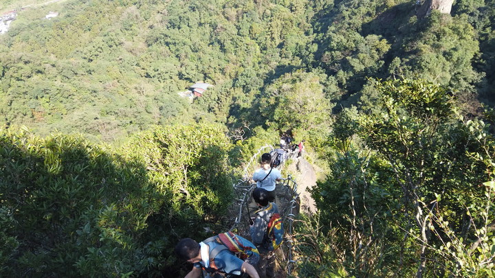 [樂山童盟] [新北平溪] 孝子山登山步道(孝子山-慈母峰-普陀山)~這山~真陡啊!