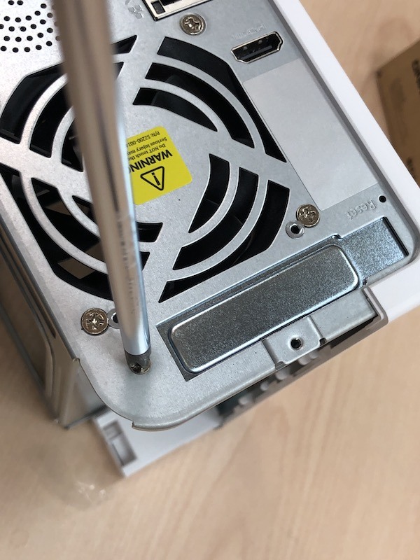 『開箱』NAS再進化!AI智慧QNAP TS-251D 雲端儲存裝置