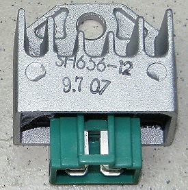 化油 RSZ100 整流器疑問