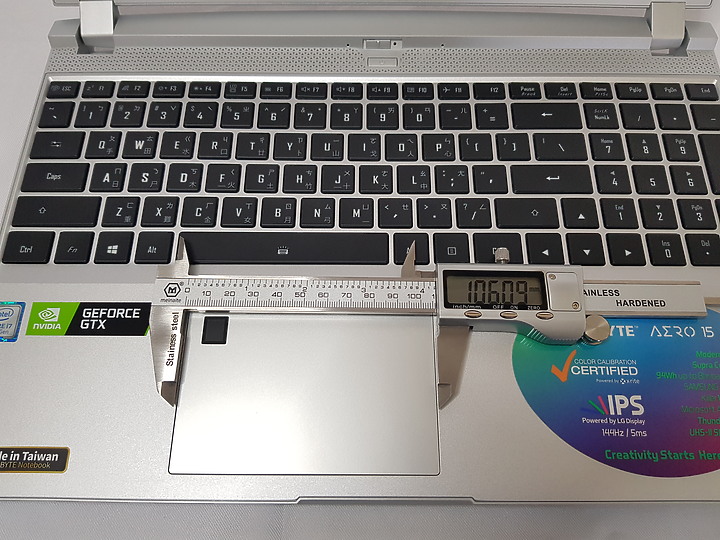 【小宅開箱】【評測】技嘉 GIGABYTE AERO 15S SA 改良後再次出席， 獨我稱霸